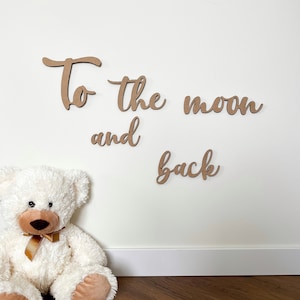 A la luna y la inscripción de la pared trasera Boho Baby Nursery Decor Baby Room Placa de madera