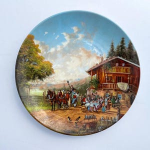 Vintage German Wall Plate “Rast im Gasthof” by Christian Lückel – Collectible Porcelain Plate with Hanging Hook
