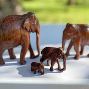 Set of 4 Vintage Wooden Elephants, Hand Carved Animal Figurines, Boho Jungle Decor, Rustic African Safari Wood Sculpture