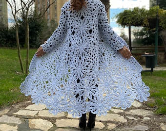 Crochet Luxury Floral Cardigan: Elegant Blue Oversize Long Coat