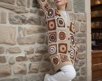 Granny Square Crochet Cardigan: Patchwork Afghan Coat with Pockets