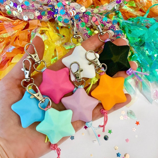 Star Zipper Pulls