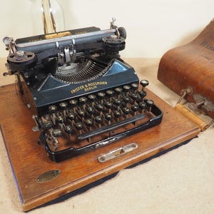Macchina da scrivere Senta (1920) rara macchina da scrivere portatile tedesca, antica macchina da scrivere originale, macchina d&#39;epoca, macchina da scrivere a ecrire schreibmaschine