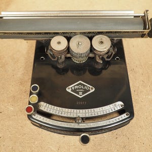 Typewriter FROLIO 3 (1920) rare German antique portable typewriter rare vintage schreibmaschine machine a ecrire ollectible