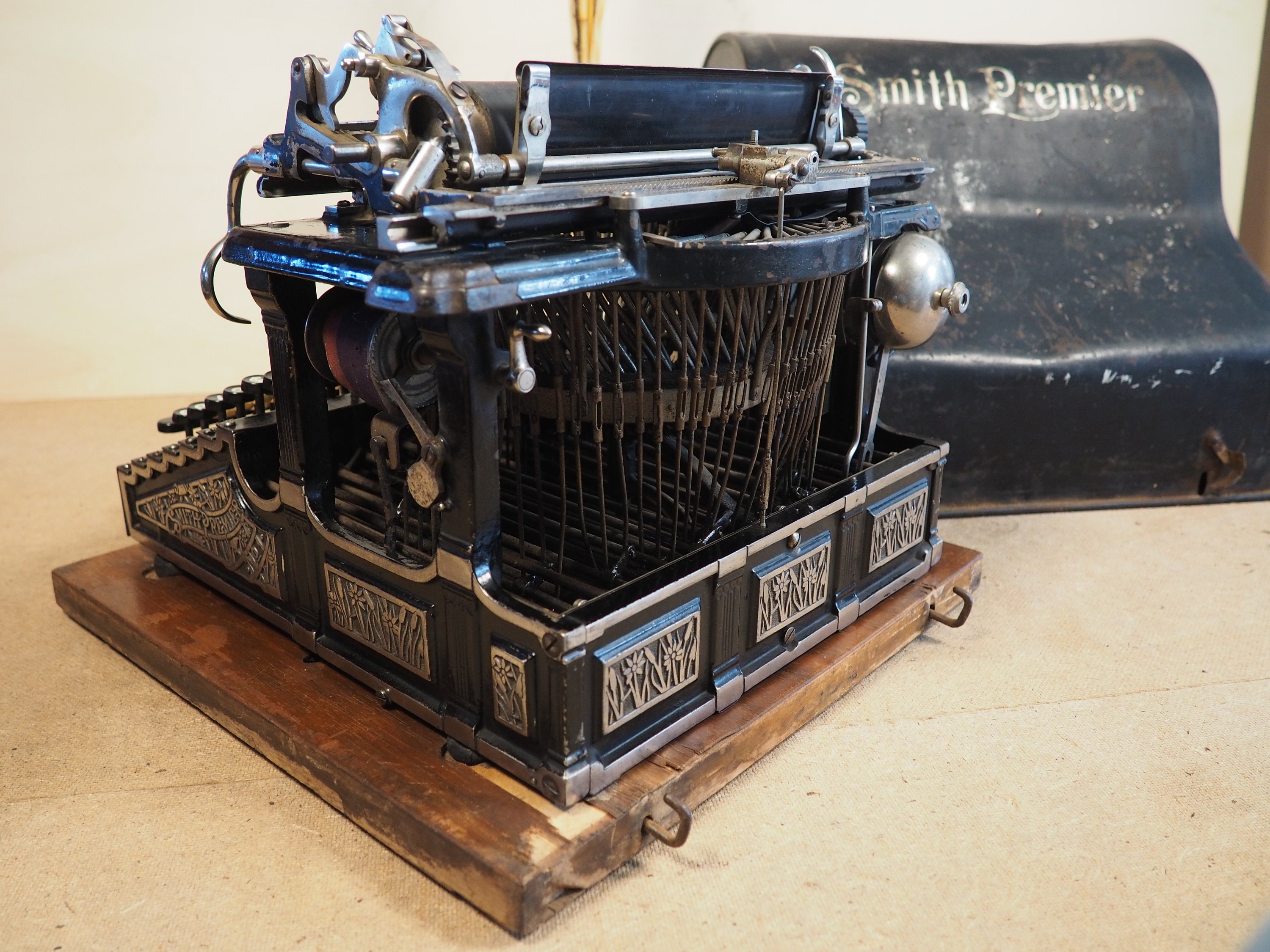 Smith Premier 1 Typewriter (1889) Rare Antique Typewriter