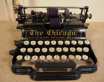 Typewriter CHICAGO model 1 decorated (1902) rare antique typewriter with case portable vintage rare vintage schreibmaschine collectible