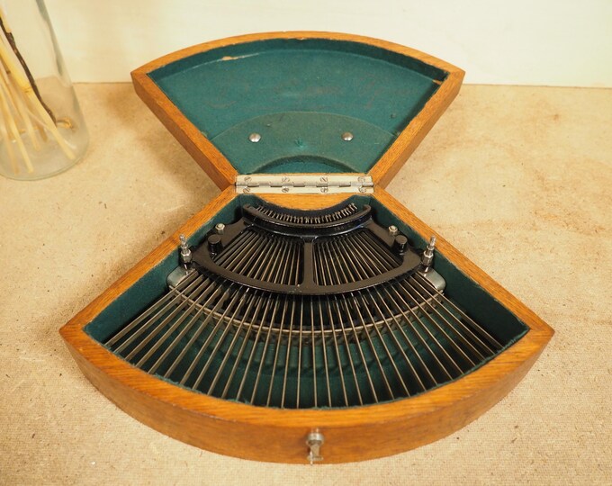 machine à ecrire ancienne portative miniature SIMPLEX