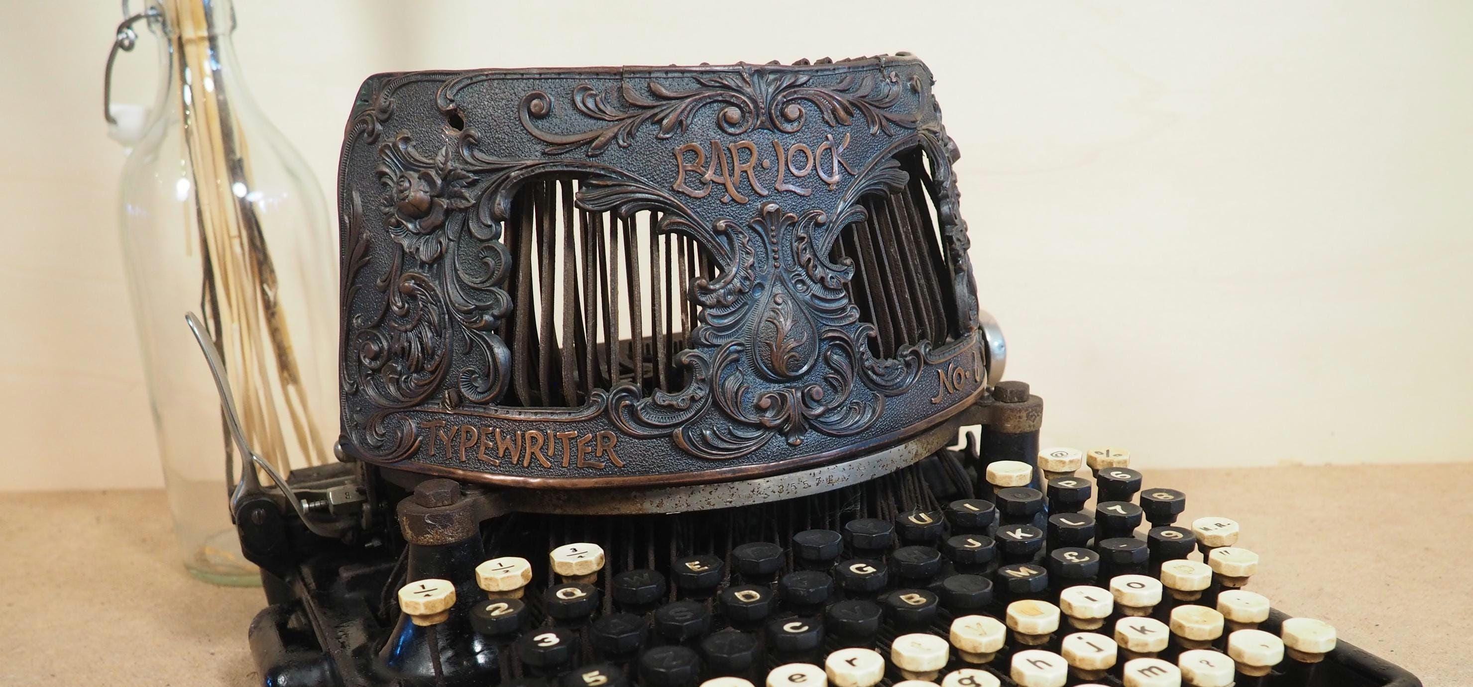 IBM 電動タイプライター アンティーク インテリア モデル82 A-20060321