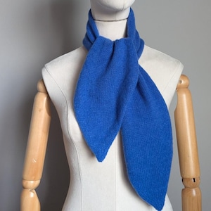 Blue Merino Cashmere Triangle Neck Scarf – Skinny Knit Neckerchief – Minimalist Soft Neck Wrap for Women