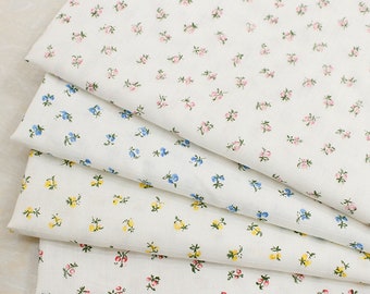 Tela de algodón con flores, tela para almohadas, tela blanca, tela de flores, tela de algodón, tela para acolchado, tela suave, tela para vestidos, tela por 1/2 yarda