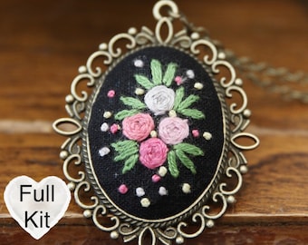 Embroidery necklace kit embroidery kit for beginner cross stitch vintage floral pattern needlepoint hoop personalized diy craft kit