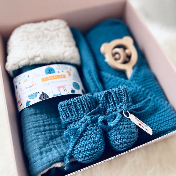 cadeau de naissance personnalisé, garçon, Ensemble layette tricot, coffret de naissance, Idée de cadeau bébé original, Bleu paon, mixte