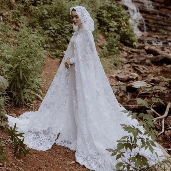 Voile de mariée en dentelle à capuche romantique | Cape de princesse féerique | Cape d'épaule | Accessoires de mariée