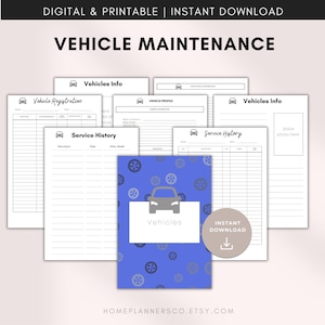 Pu&ograve; includere: Un pianificatore di manutenzione del veicolo digitale e stampabile con vari moduli, tra cui registrazione del veicolo, cronologia dei servizi e informazioni sul veicolo. La copertina presenta uno sfondo blu con grafica di auto e ruote.