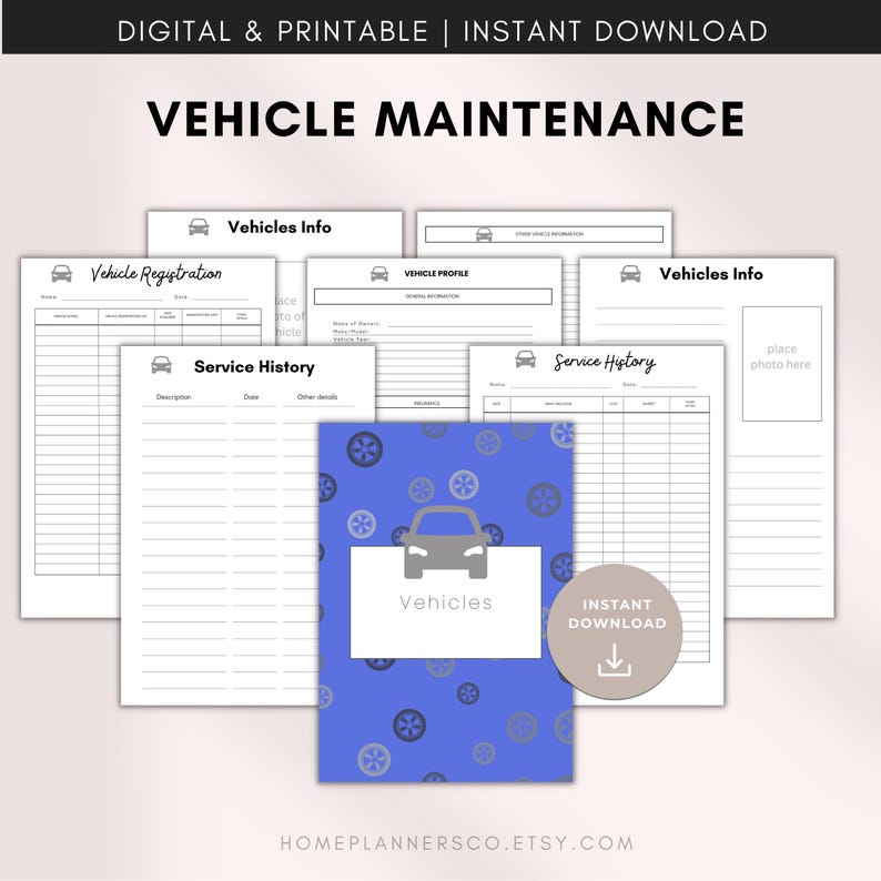 Pu&ograve; includere: Un pianificatore di manutenzione del veicolo digitale e stampabile con vari moduli, tra cui registrazione del veicolo, cronologia dei servizi e informazioni sul veicolo. La copertina presenta uno sfondo blu con grafica di auto e ruote.