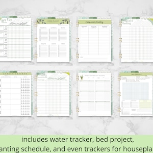 Pu&ograve; includere: Un set di pagine di pianificatore da giardino stampabili con uno schema di colori verde e bianco. Le pagine includono sezioni per un tracker da giardino, un calendario di piantagione, una guida alla piantagione di accompagnamento, un progetto di letto e un tracker dell'acqua.