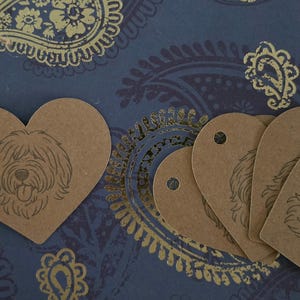 Étiquettes cadeaux chien de berger anglais en forme de coeur - Lot de 5 étiquettes cadeaux en carte kraft - Étiquettes des fêtes faites main pour amoureux des chiens - Carte recyclée