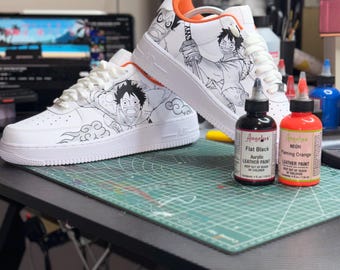 Air force 1'07 One Piece Luffy and Rozo black / white / Gray WANTED