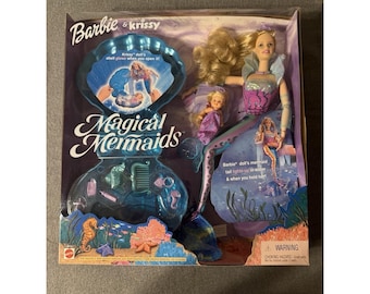 Conjunto de muñecas Barbie y Krissy Sirena Mágica 2000 SHELL GLOWS NUEVO