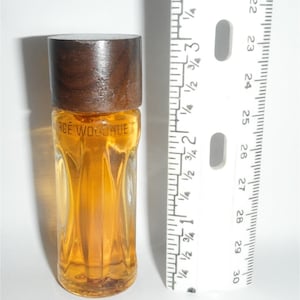 Faberge Woodhue Cologne for Women Full 1/2oz Bottle