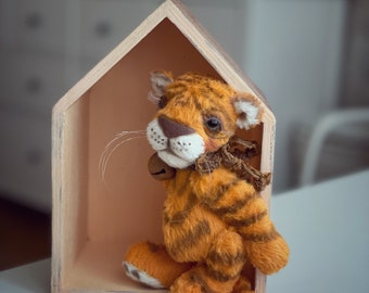 Teddy Tiger Video Tutorial & PDF sewing pattern