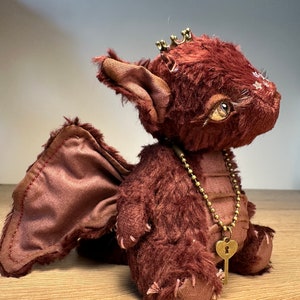 Video tutorial and PDF sewing pattern Dragon Teddy