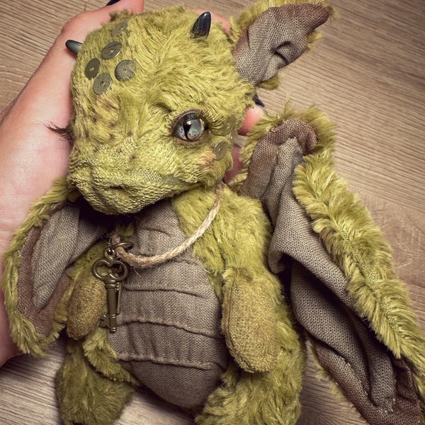 Video tutorial and PDF sewing pattern Dragon Teddy