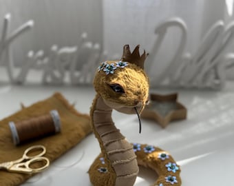 Snake Video Tutorial & PDF Sewing Pattern