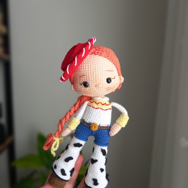 Modèle de poupée cow-girl mignonne au crochet (PDF)