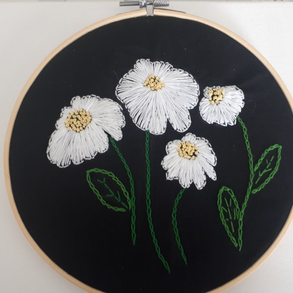 Daisy Finished Embroidery Hoop 8 inch wall hanging art gift pretty floral nature illustration minimalist decor