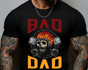 Camiseta de motero "Papá Malo", regalo divertido para el Día del Padre, camiseta con casco de calavera en llamas, camiseta con gráfico de pistón de motocicleta, camiseta de motero atrevida para papá.