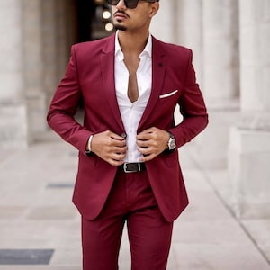 Men Suits Maroon 2 Piece Wedding Groom Wear One Button Body Fit Suits ...