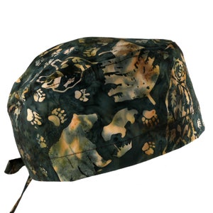 100% Batik Cotton Men&#39;s Surgical/Dental/Anesthesiologist Breathable Scrub Cap with Tie Back, Brown Grizzly Bears