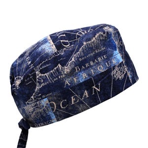 Atmungsaktive Scrub-Kappe aus 100% Baumwolle für Chirurgen / Zahnärzte / Anästhesiologen mit Schnürrücken, mit oder ohne Schweißband, Navy Nautical Old Map Blue
