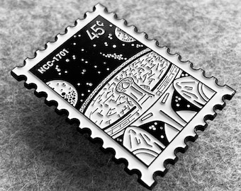 Spaceship Collectible Pin - Lapel Pin - Stamp Pin - World Pin - Anime Pin - Manga Pin - Comic Book Pin - Travel Pin