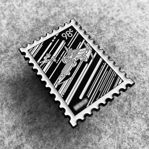 Cowboy Spaceship Collectible Pin - Lapel Pin - Stamp Pin - World Pin - Anime Pin - Manga Pin - Comic Book Pin - Travel Pin