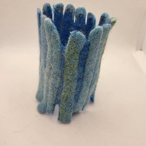 Women felted wool jewelry , Felt cuff bracelet, Wool bars , Art to wear, Blue turquoise bracelet