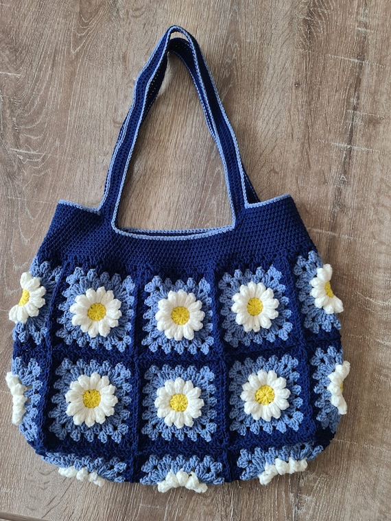 [ハンドメイド]トートバッグ　花柄　編み物　かぎ針編み　デイジー お花モチーフ　トートバッグ　ハンドメイド編み物　デイジーモチーフ　紫　パープル