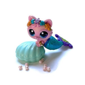 Littlest Pet Shop Custom Mermaid Cat,Hand Painted LPS,Littlest Pet Shop Mercat,OOAK LPS,Repaint Littlest Pet Shop Cat,Cute Mermaid Cat