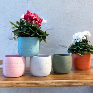 Personalisiertes Geschenk – Hochzeitsgeschenk – Geschenk für Mama & Oma – Personalisierter Blumentopf
