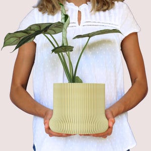 Wivion - Large Flower Pot - Modern Flower Pot - Home Decor - Large Flower Pot