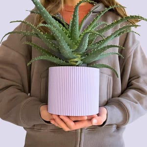 Linoro - Large Flowerpot - Modern Flowerpot - Home Decor - Large Flowerpot
