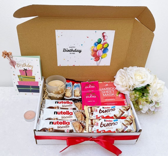 Caja de regalo de feliz cumpleaños para mujeres Ideas de regalos de  cumpleaños Chocolates Kinder Nutella Regalo para madre regalo personalizado  para hombres Regalos de damas de honor -  España