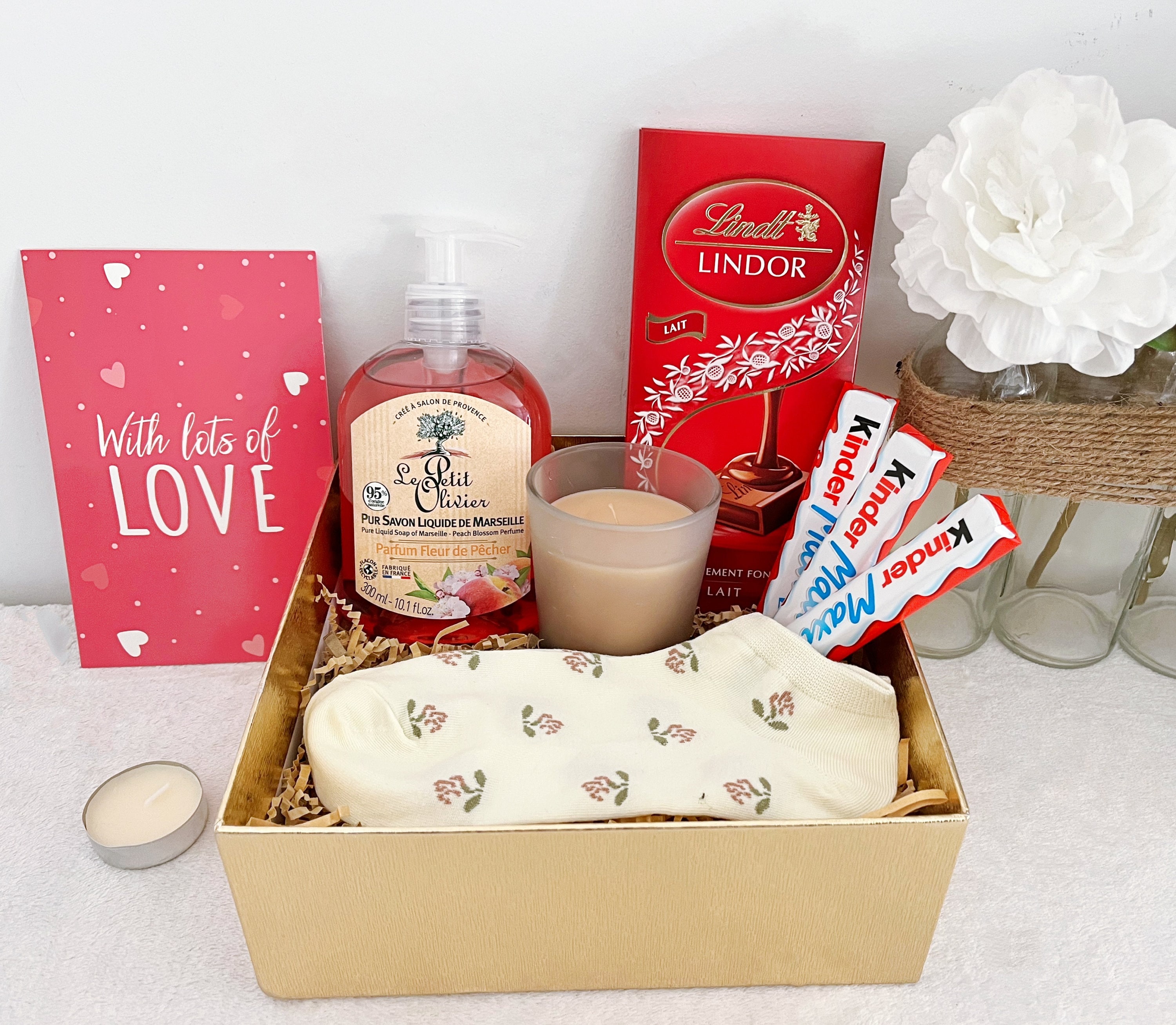 Birthday Trunk Hamper For Her - Birthday Gift For Girls - Birthday Day  Hamper - Gifts For Her - Gifts For Girlfriend - Gift For Wife - VivaGifts