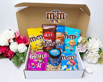 Boîte cadeau M&M's - Boîte de chocolats - Cadeau pour elle - Cadeau d'anniversaire - Cadeau personnalisé pour femme - Idées cadeaux - Snacks exotiques - Boîte festive - Personnalisé
