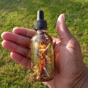 Money Manifesting Oil