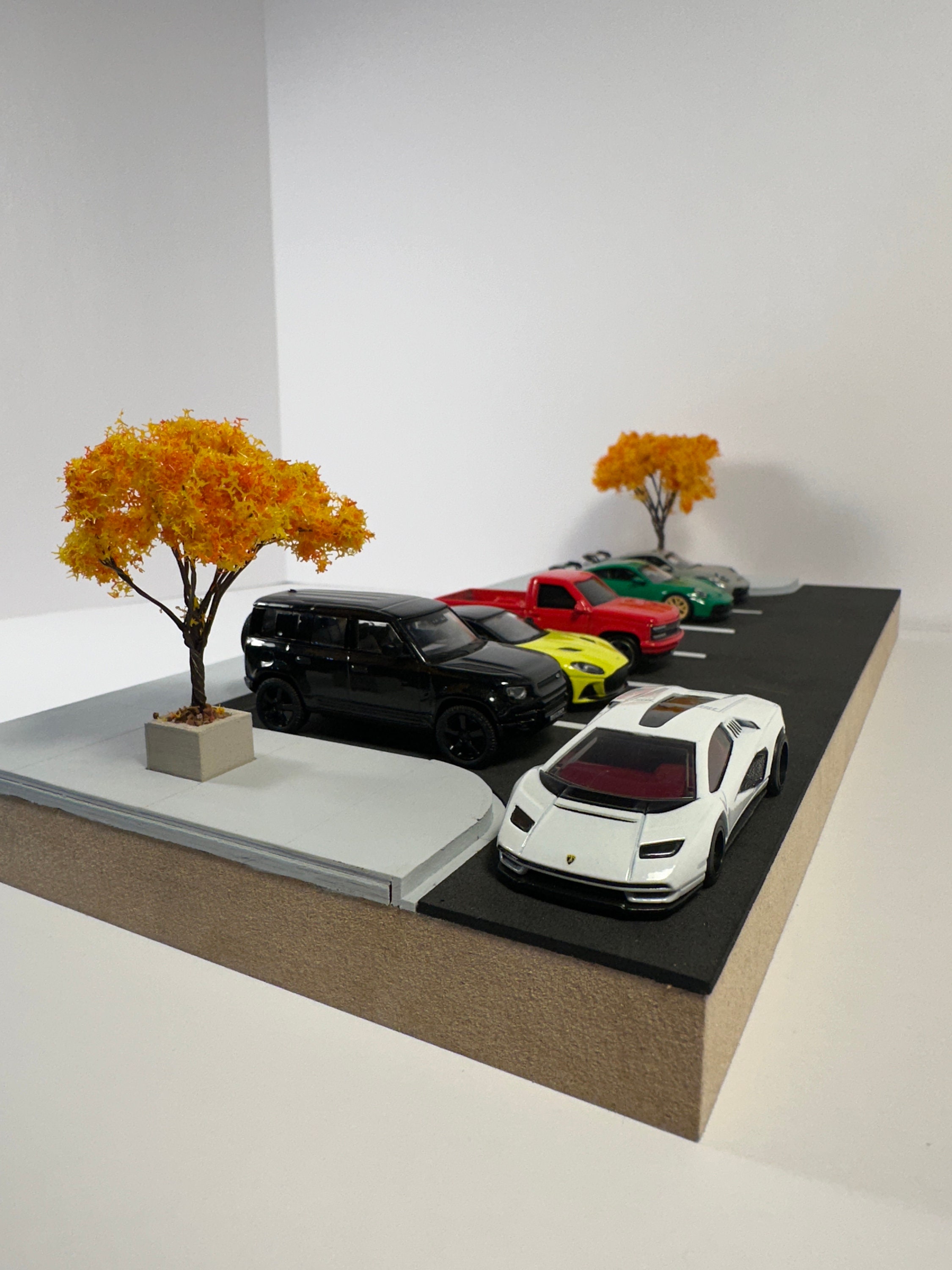 1:64 Parking Lot Diorama - Etsy