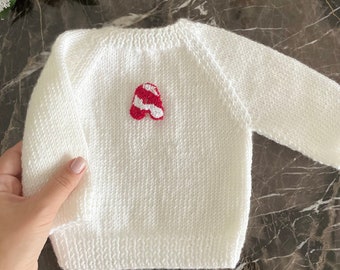 Gepersonaliseerde babytrui | Coming Home-outfit voor pasgeboren baby | Cadeaus voor babyshowers | Handgebreide babykleding | Aangepaste babytrui