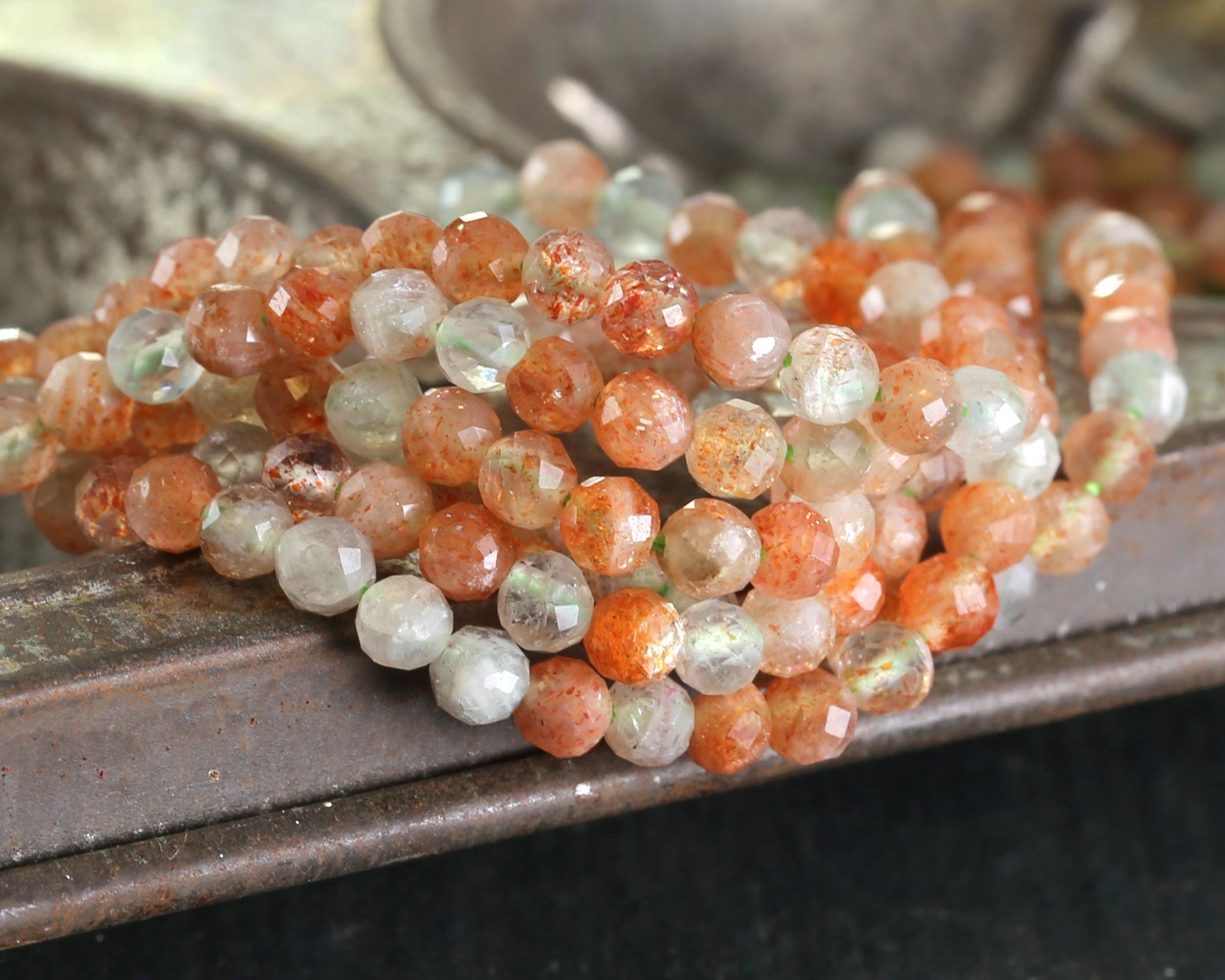 Oregon Sunstone (A) Microfaceted Round 4mm Beads