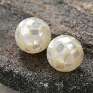 10mm Mother of Pearl Mosaic Shell Round Bead